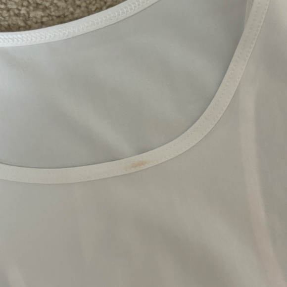 Lululemon Lightweight Stretch Running Tank Top - Picture 4 of 4